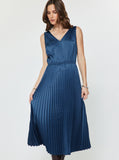 Current Air Pullover Sweater & Pleated Dress Set